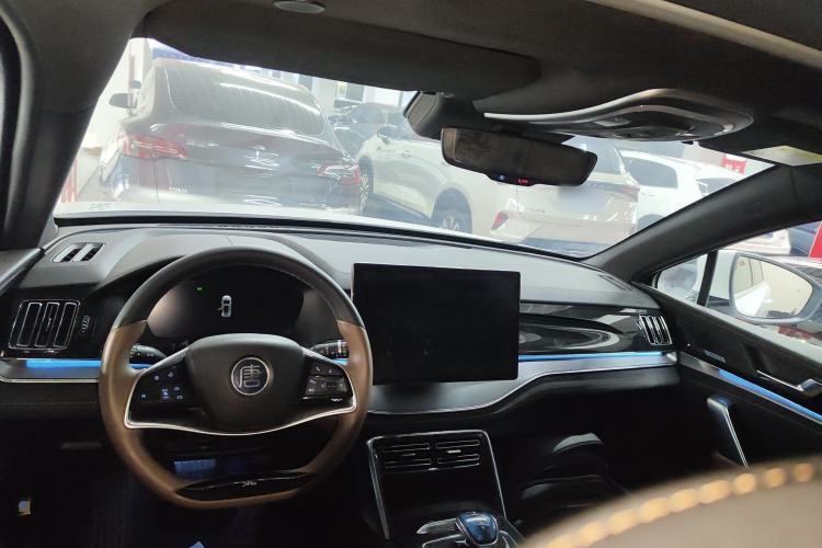 Used BYD Tang New Energy 2021 DM-i 112KM Prestige Model
