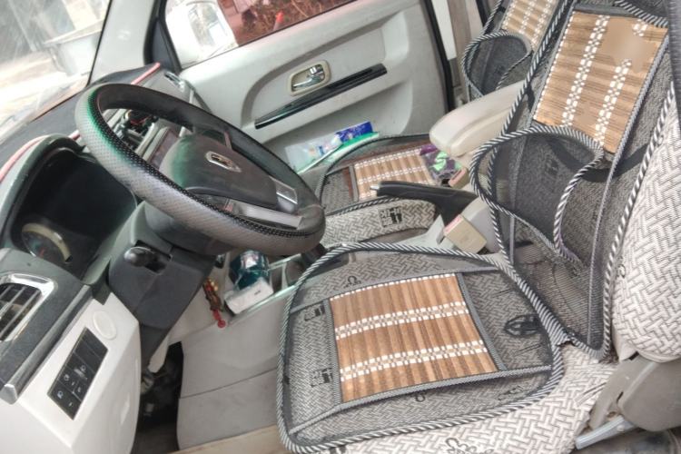 Used Jinbei New Hiace X30L 2016 1.3L Wealth Edition DLCG12 Left Front Seat