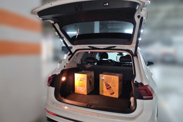 Used Volkswagen Tiguan L New Energy 2021 430 PHEV Plug-in Hybrid Flagship Edition Trunk