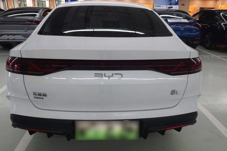 Used BYD Qin L 2024 DM-i 80KM Leading Model
