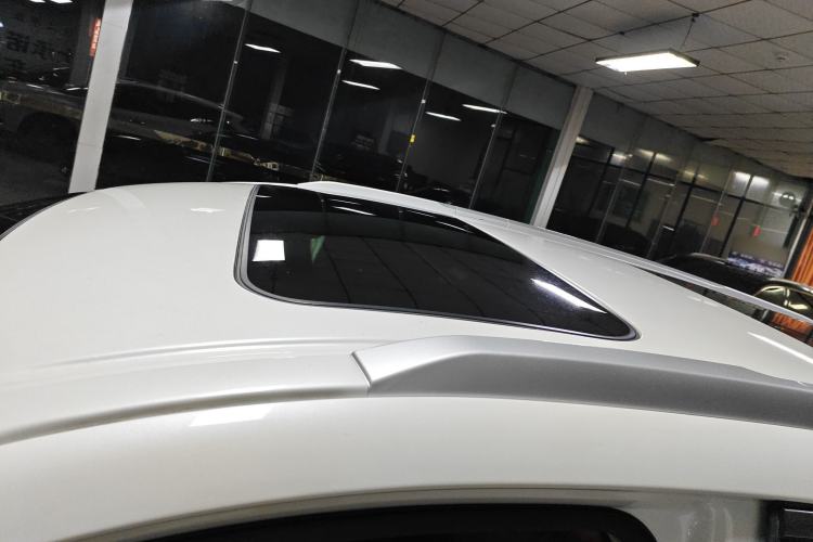 Used Infiniti QX60 2016 2.5 S/C Hybrid Two-Wheel-Drive Excellence Edition China V Standard