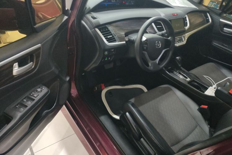 Used Honda Jade 2017 1.8L automatic Comfort version 5 seats