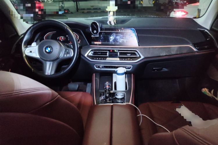 Used BMW X5 2022 Restyled xDrive 30Li Luxury Version M Sport Package
