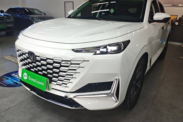 Used CHANGAN UNI-K iDD 2023 Zhidian iDD 1.5T 135km Smart & Fun Model