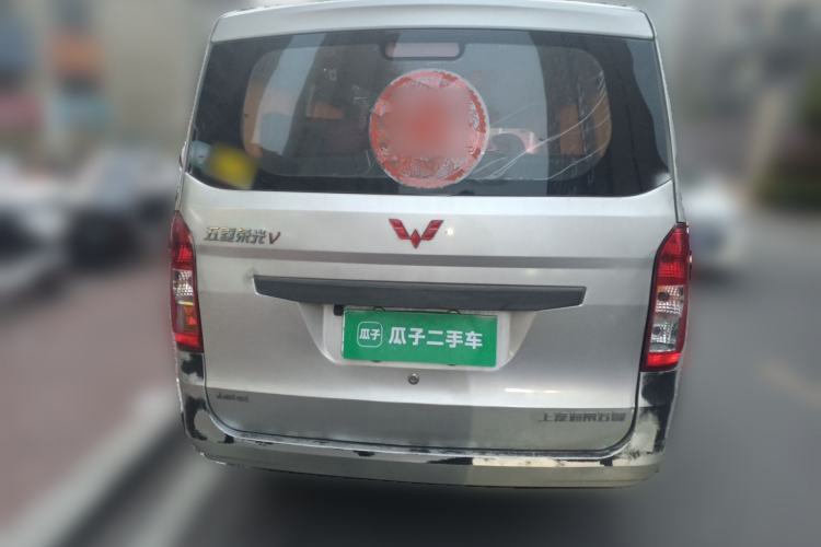 Used Wuling Rongguang V 2016 1.5L Practical Version Rear