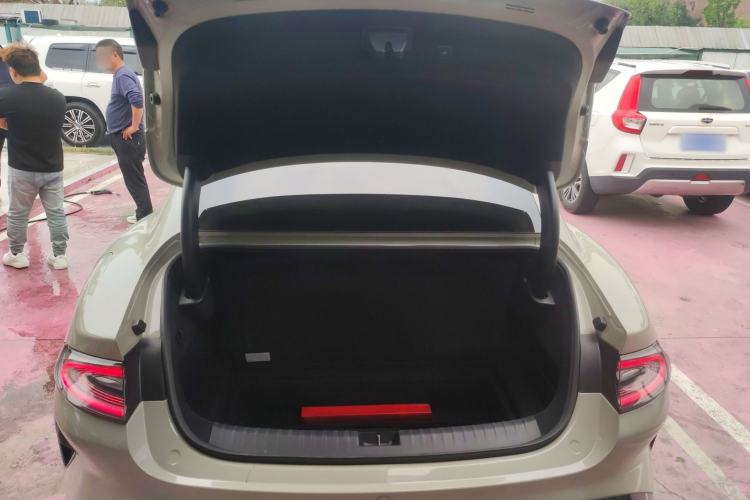 Used Xiaomi Auto SU7 2024 Rear-Drive Ultra-Long Range Advanced Pro-Level Intelligent Driving Version