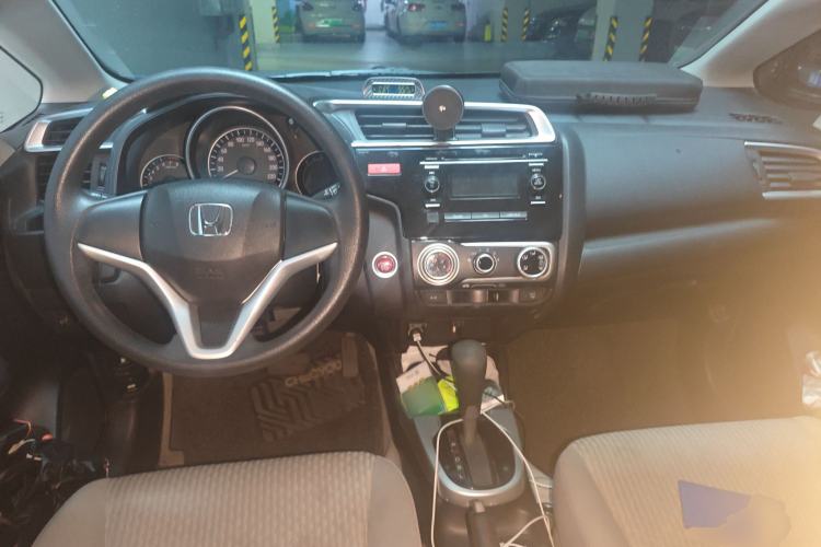 Used Honda Fit 2014 1.5L EX CVT Elite Model
