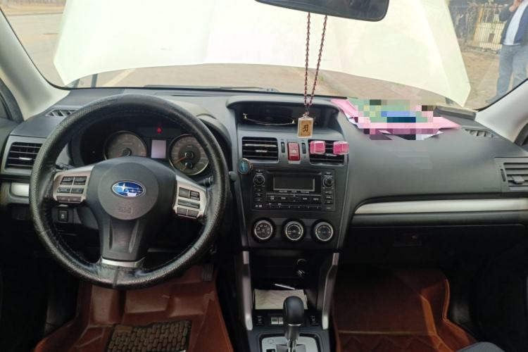 Used Subaru Forester 2014 2.0i Automatic Luxury Edition

