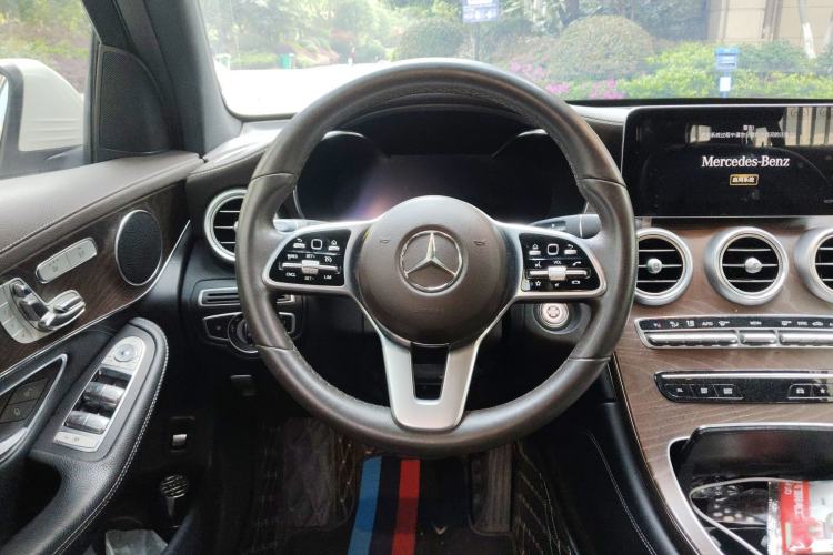 Used Mercedes-Benz GLC 2020 GLC 300 L 4MATIC Dynamic Edition
