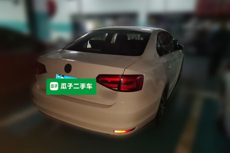 Used Volkswagen Sagitar 2017 230TSI Automatic Comfort Version