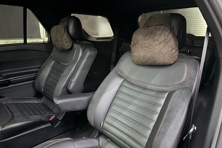 Used Ford Explorer 2023 EcoBoost 285 4x4 ST-LINE 6-Seater