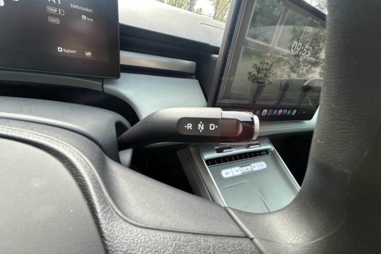 Used Roewe D6 2025 520km Smart Enjoyment Version