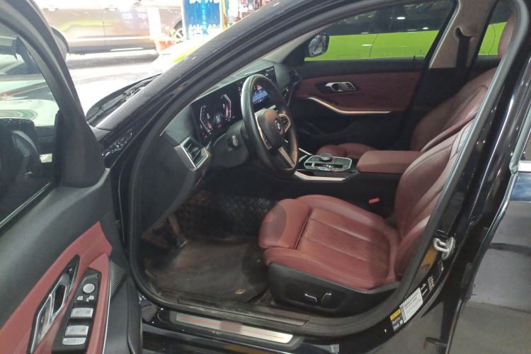 Used BMW i3 2024 eDrive 35 L