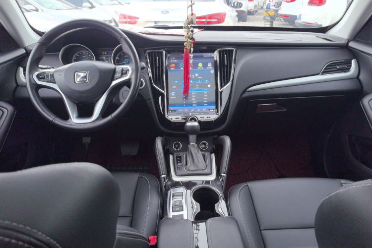 Used Zotye SR7 2016 1.5T CVT Cube Heart Edition China IV Standard
