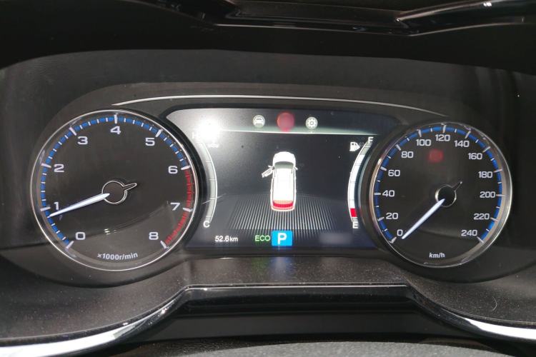 Used GAC Trumpchi GS8 2017 320T Two-Wheel Drive Luxury Smart Connectivity Version (7 Seats) Instrument Cluster