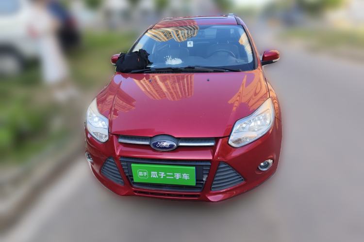 Used Ford Focus 2012 Sedan 1.6L Automatic Fashion Edition
