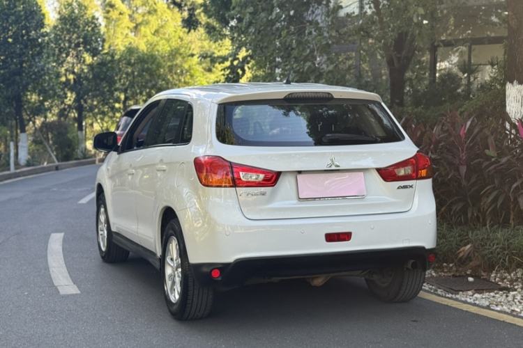 Used Mitsubishi ASX 2015 2.0L CVT Two-Wheel Drive Elite Edition