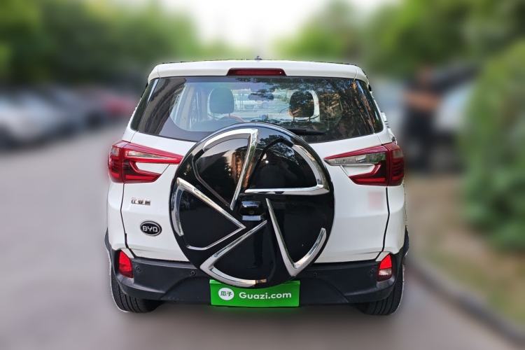 Used BYD Yuan 2017 1.5L Automatic Cool & Connected Model
