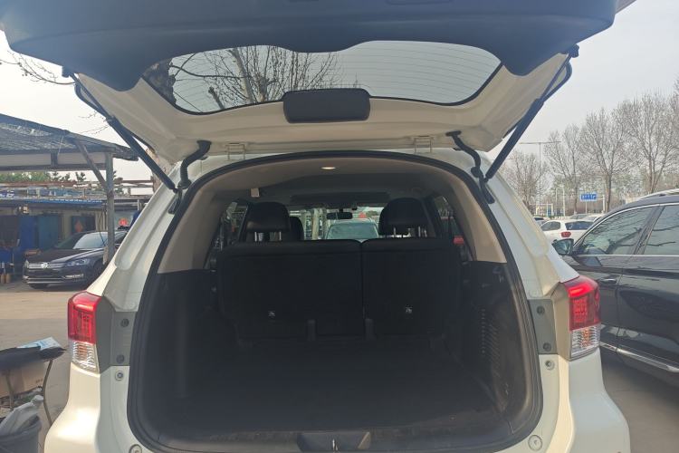 Used Nissan Terra 2020 2.5L XL Upper 4WD Automatic Four-Wheel Drive Luxury Edition
