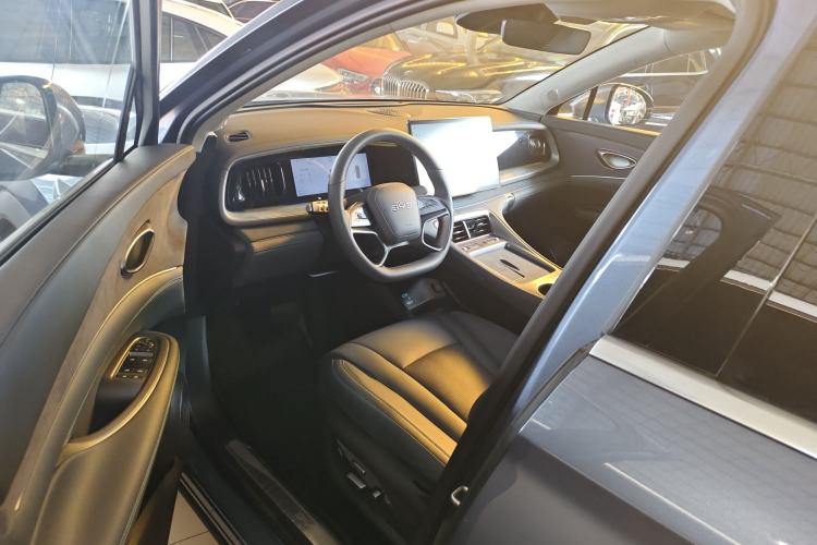 Used BYD Sealion 07 DM-i 2025 150 Flagship+ Edition
