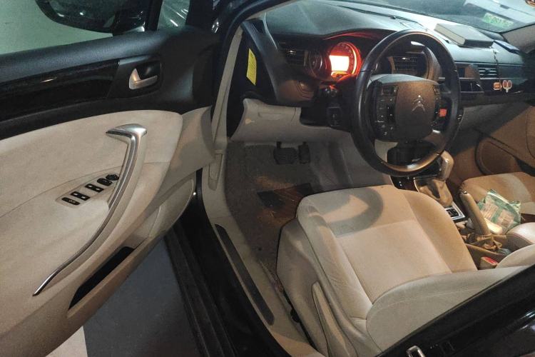 Used Citroen C5 2014 2.0L Automatic Zunyue Model