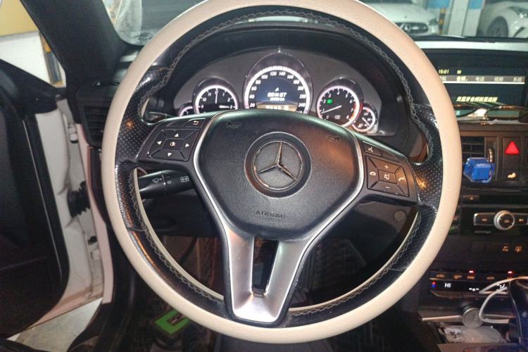 Used Mercedes-Benz E-Class 2010 E 260 CGI Coupe