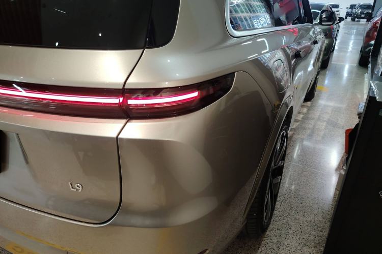 Used Li Auto L9 2022 Max model
