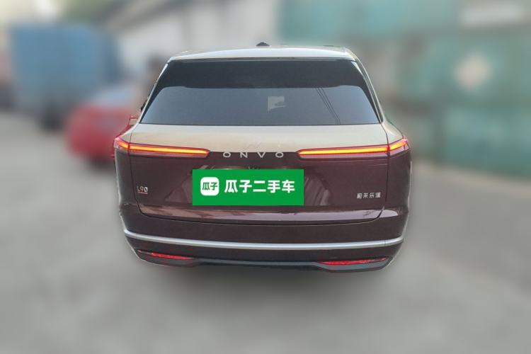 Used ONVO Luxeed L90 2025 Model—Ultra Six-Seater Version
