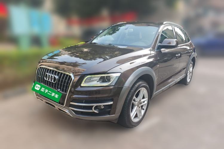 Used Audi Q5 2017 Plus 40 TFSI Technology Model
