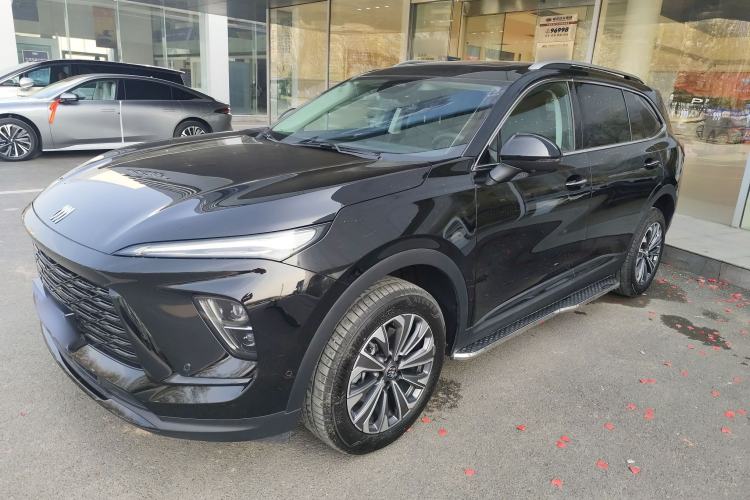 Used Buick Envision 2025 Encore Plus 28T Two-Wheel-Drive Platinum Edition