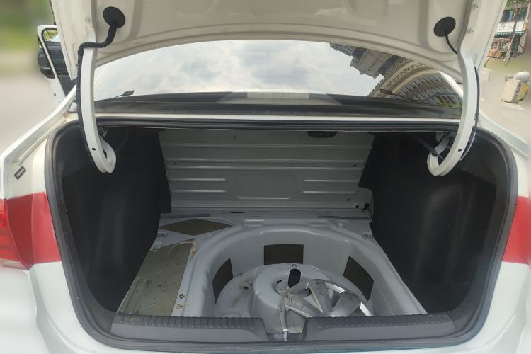 Used Volkswagen Santana 2019 1.5L Automatic Fashion Edition China VI Trunk