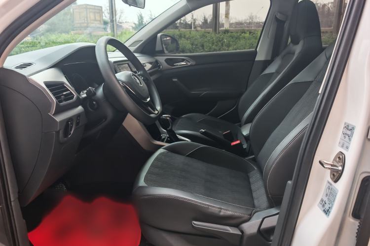 Used Volkswagen T-Cross 2019 1.5L Automatic Comfort Edition Interior 1