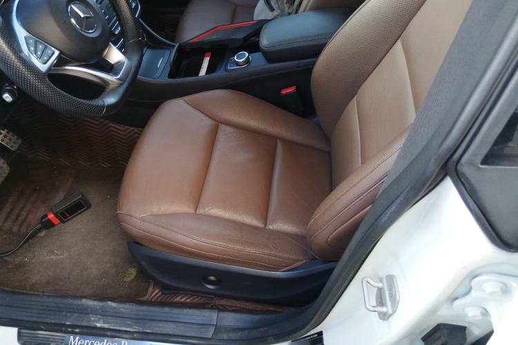 Used Mercedes-Benz CLA 2014 CLA 260 4MATIC
