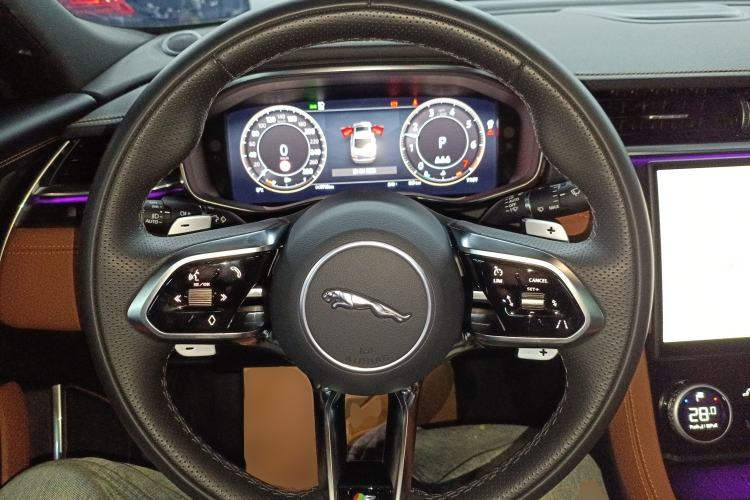 Used Jaguar XFL 2024 2.0T P300 Four-Wheel Drive Flagship Sport Gold Edition
