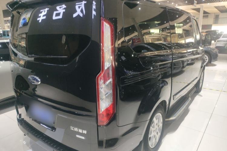 Used Ford Tourneo Custom 2020 2.0T Automatic Elite Edition China VI Standard
