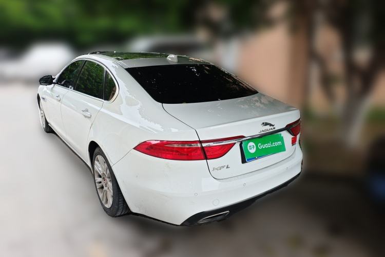 Used Jaguar XFL 2017 XFL 2.0T 240PS Luxury Edition Rear Left 45 Deg