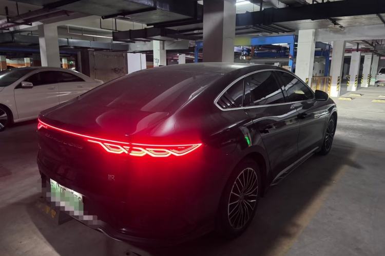 Used BYD Han 2023 EV Champion Edition 506KM Front-Wheel-Drive Premium Model Exterior 5