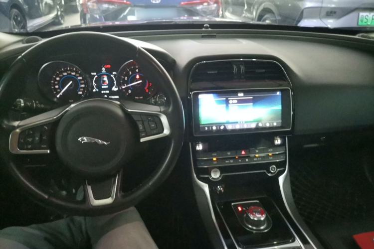 Used Jaguar XEL 2019 2.0T 200 PS Luxury Edition
