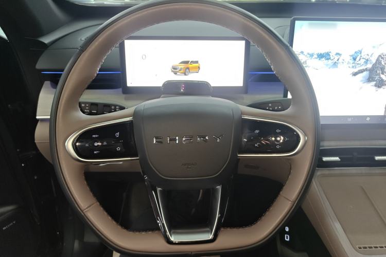 Used Chery Tiggo 8 PLUS 2025 290TGDI DCT Prestige 5-Seater