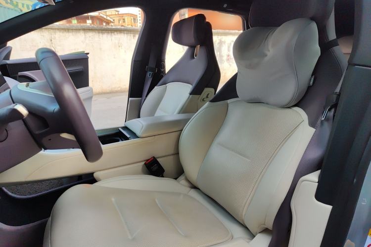 Used Avatr 12 2023 700 Three-Laser Rear-Wheel Drive Luxury Edition
