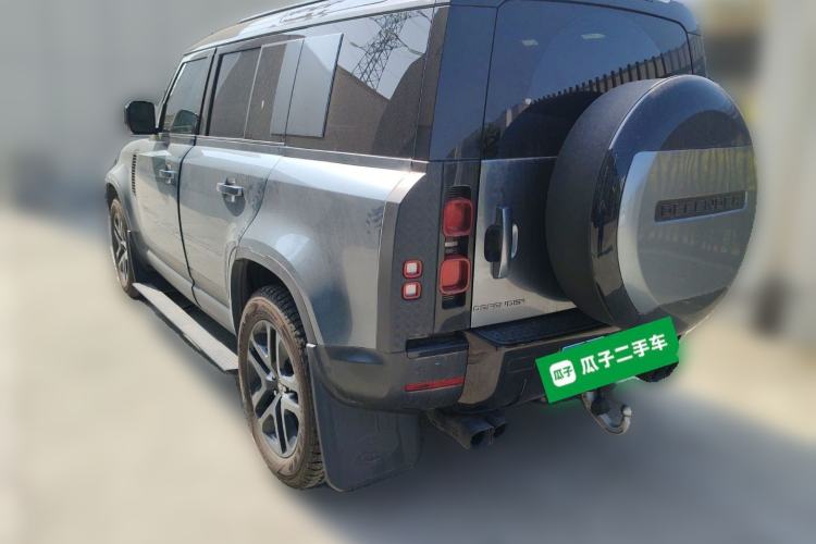 Used Land Rover Defender 2025 110 3.0T P400 Dark Edition
