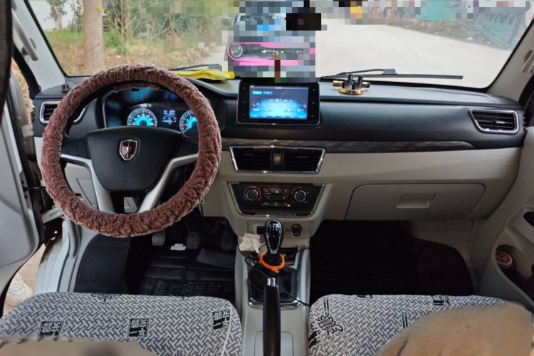 Used Jinbei New Hiace S 2023 1.5L Wealth Edition Passenger Van 5/6/7-Seater Central Air Conditioning Version SWC15M
