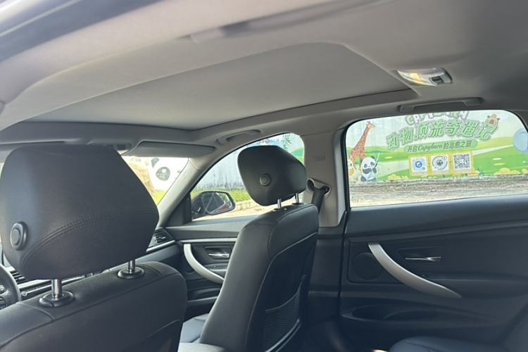 Used BMW 3 Series GT 2014 320i Leading Model
