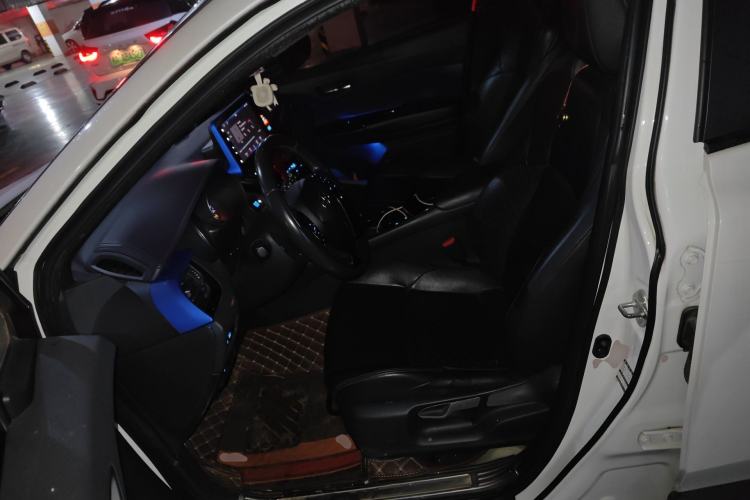 Used Toyota IZOA 2018 2.0L Yichi Edition China V Standard
