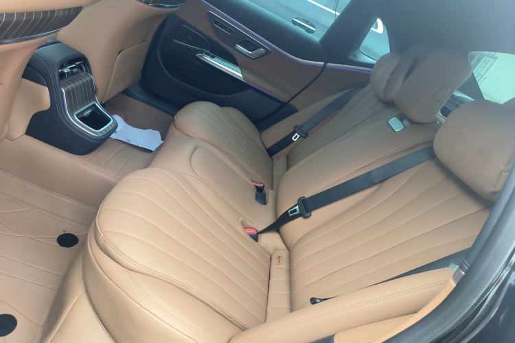 Used Mercedes-Benz E-Class 2025 Facelift E 300 L Fashion Edition
