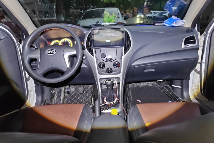 Used BYD F3 2015 Energy-Efficient Model 1.5L Manual Comfort Edition
