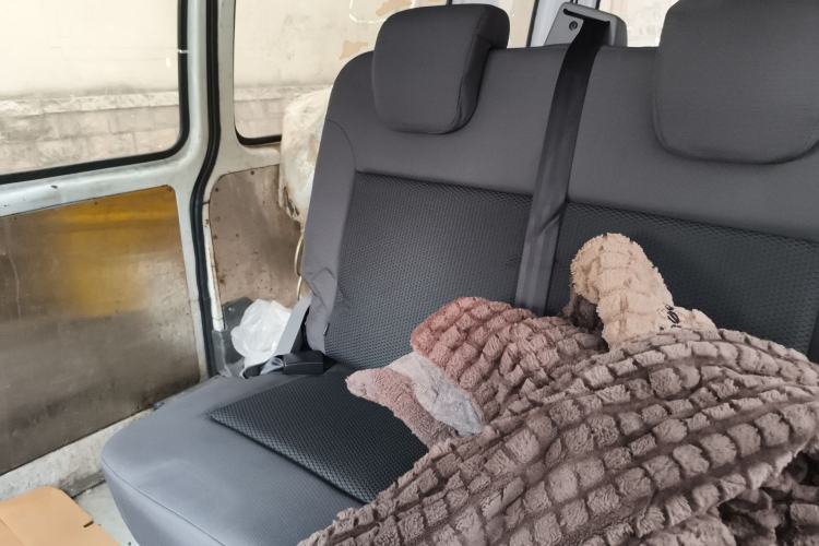 Used JMC Transit 2019 2.8T Commercial Version Intelligent Automatic Transmission Short Wheelbase Mid-Roof Design 6 Seats China VI Emission Standard – JX493
