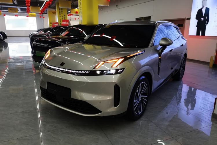 Used Lynk & Co 08 EM-P 2025 245km Ultra-Long Range Halo