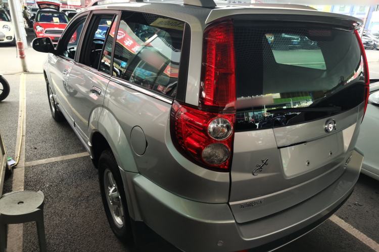 Used Haval H5 Classic 2013 Zhizun Edition 2.0T Manual Two-Wheel Drive Entry-Level Model Rear Left 45 Deg