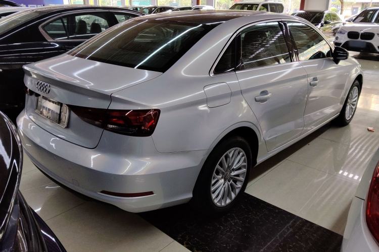 Used Audi A3 2014 Limousine 35 TFSI Automatic Advanced Model
